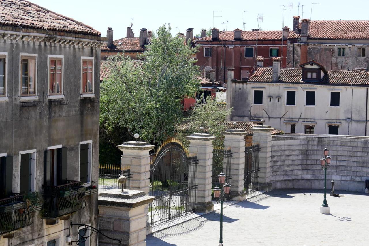 Ca' Scarpa Biennale Apartment Venice